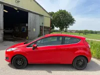 Used Ford Fiesta Zetec 82 HP (60 kW) 2013 Red Hatchback