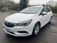 Used Vauxhall Astra S 2017 White Estate