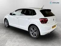 Używany VW Polo R-line 115 KM (84 kW) 2020 Biały Hatchback