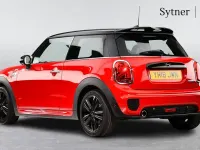 Used Mini Cooper Hatch 134 HP (98 kW) 2018 Red Hatchback