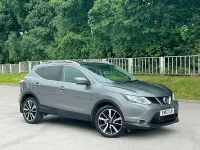 Used Nissan Qashqai Tekna 130 HP (95 kW) 2015 Grey SUV