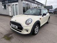 Used Mini Cooper 136 HP (100 kW) 2017 White Hatchback
