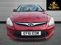 Used Hyundai i30 Comfort 113 HP (83 kW) 2011 Red Hatchback