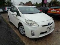 Used Toyota Prius T4 2010 White Hatchback