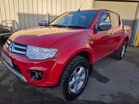 Used Mitsubishi L200 175 HP (128 kW) 2014 Red Pickup