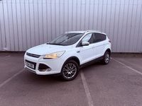 Usado Ford Kuga Titanium 163 HP (119 kW) 2014 Branco SUV
