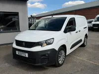 Used Peugeot Partner 131 HP (96 kW) 2021 White MPV