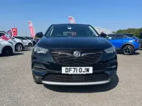 Used Vauxhall Grandland X SRi 130 HP (95 kW) 2022 Black SUV