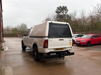 Used Toyota HiLux 2011 White Pickup