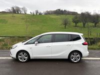 Used Vauxhall Zafira SRi 170 HP (125 kW) 2015 White MPV