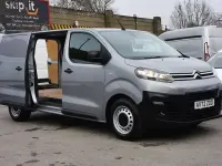Używany Citroën Dispatch 145 KM (106 kW) 2022 Szary Minivan
