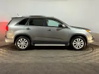 Used Kia Sorento 200 HP (147 kW) 2012 Silver SUV