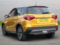 Used Suzuki Vitara SZ5 129 HP (94 kW) 2022 Solar yellow / cosmic black SUV