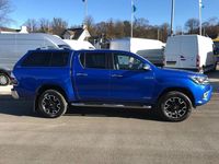 Usado Toyota HiLux 150 HP (110 kW) 2017 Azul Pickup