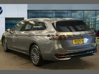 Used VW Passat Elegance 267 HP (196 kW) 2025 Grey Estate
