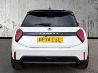 Usado Mini Cooper Exclusive 2024 Branco Citadino