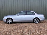 Second-hand Jaguar S-Type R 298 CP (219 kW) 2006 Argintiu Berlinǎ