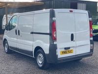 Used Vauxhall Vivaro 90 HP (66 kW) 2011 White MPV