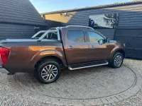Used Nissan Navara Tekna 190 HP (139 kW) 2017 Bronze Pickup