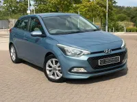 Used Hyundai i20 SE 100 HP (73 kW) 2015 Blue Hatchback