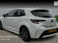 Used Toyota Corolla Design 140 HP (102 kW) 2023 White Hatchback