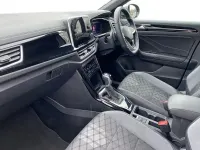 Usado VW T-Roc R-line 150 HP (110 kW) 2025 Prateado SUV