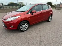 Used Ford Fiesta Zetec 96 HP (70 kW) 2010 Red Hatchback