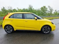 Used MG MG3 106 HP (77 kW) 2016 Yellow Hatchback