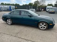 Usado Jaguar S-Type S 238 HP (175 kW) 2002 Verde Sedan