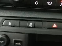 Used Vauxhall Vivaro 100 kW (136 HP) 2021 White MPV
