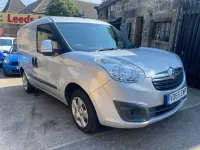 Second-hand Vauxhall Combo Sportive 2016 Argintiu Monovolum