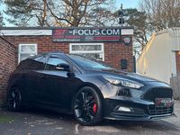 Used Ford Focus ST 250 HP (183 kW) 2017 Black Estate