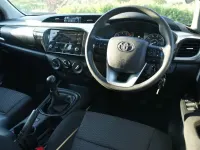 Used Toyota HiLux Active 150 HP (110 kW) 2023 White Pickup