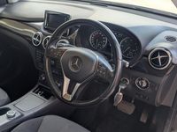 Used Mercedes B180 SE 2013 Black MPV