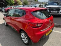 Used Renault Clio Dynamique 75 HP (55 kW) 2017 Red Hatchback
