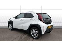Used Toyota Aygo X PURE 72 HP (52 kW) 2023 White SUV