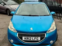 Used Peugeot 208 Active 68 HP (50 kW) 2012 Blue Hatchback