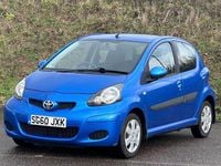 Usado Toyota Aygo 68 HP (50 kW) 2010 Azul Citadino
