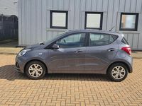 Used Hyundai i10 SE 67 HP (49 kW) 2014 Grey Hatchback