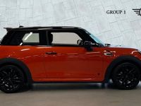 Used Mini Cooper Sport 136 HP (100 kW) 2019 Solaris orange metallic Hatchback