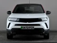 Begagnad Vauxhall Mokka 100 kW (136 HK) 2022 Vit SUV