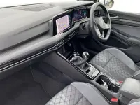 Used VW Golf VIII R-line 130 HP (95 kW) 2023 White Hatchback