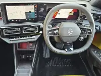 New Renault 5 E-Tech Iconic 110 kW (150 HP) 2026 Yellow Hatchback