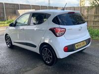 Usado Hyundai i10 GO! 66 HP (48 kW) 2018 Branco Citadino