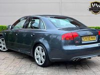 Usado Audi S4 344 HP (253 kW) 2005 Cinzento Sedan