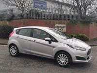 Used Ford Fiesta Style 75 HP (55 kW) 2015 Silver Hatchback