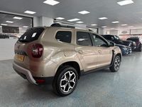 Second-hand Dacia Duster Prestige 115 CP (84 kW) 2018 Bej Hatchback