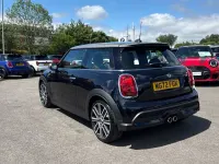 Used Mini Cooper S Exclusive 176 HP (129 kW) 2023 Black Hatchback