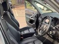Used Vauxhall Zafira SRi 170 HP (125 kW) 2017 Asteroid grey MPV