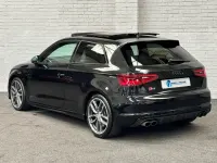 Usado Audi S3 Sportback Performance 300 HP (220 kW) 2015 Preto Citadino